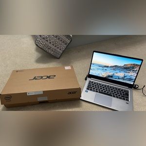 Acer Swift 1 Laptop